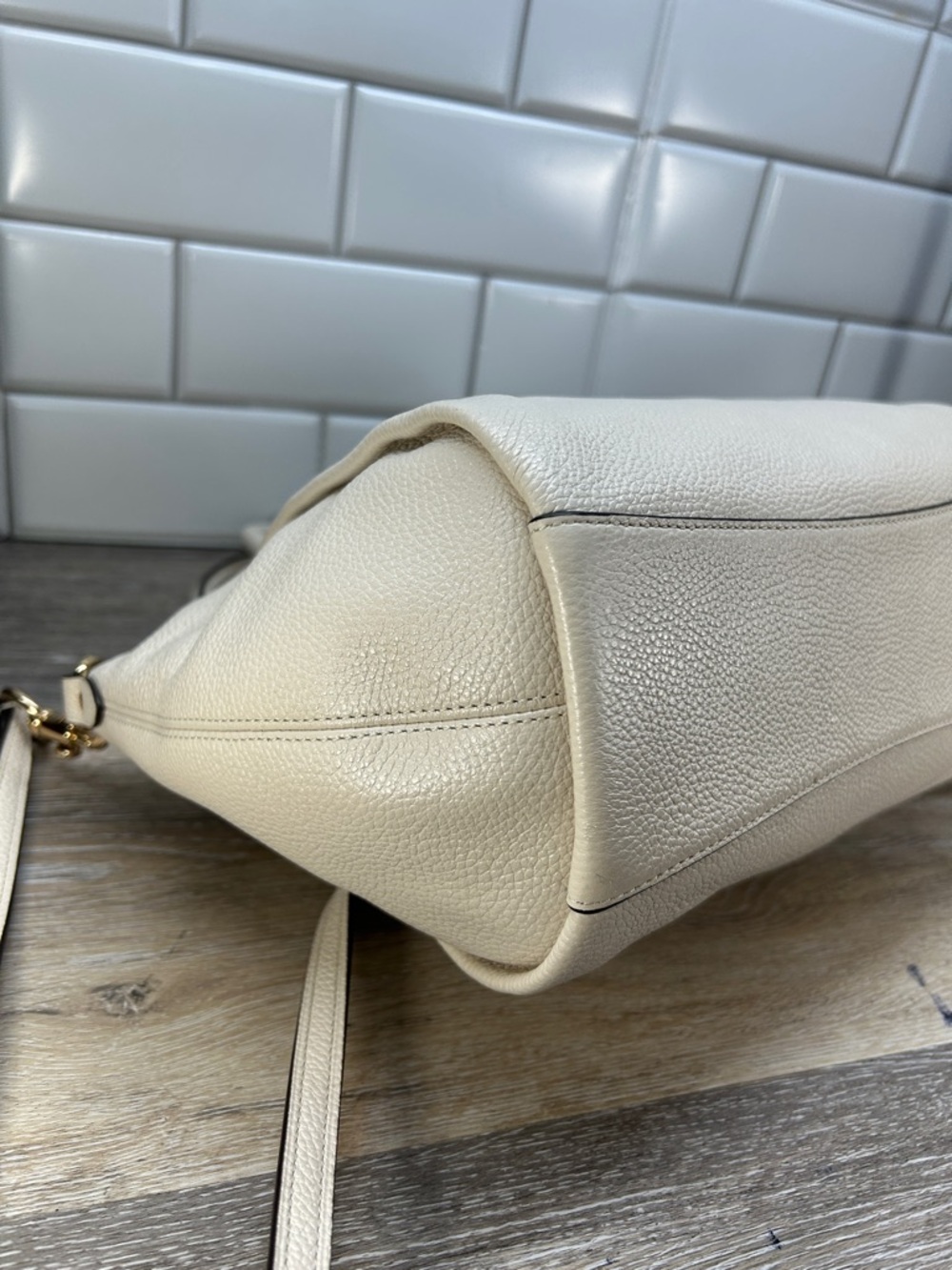 Coach cream satchel - Picture 8 of 13